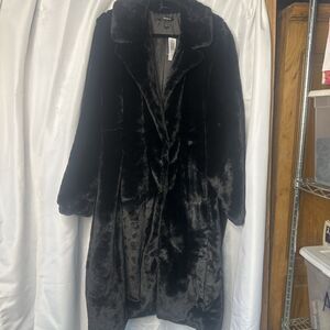 TORRID black long faux fur Midi coat Size 5X